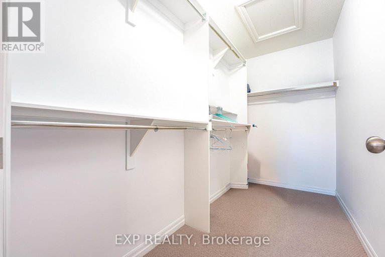 28585146/137-hawkeswood-drive/riverside-southgloucester-glen/ottawa/ontario/K4M0E6_26