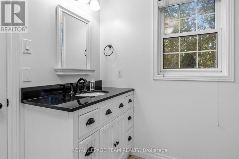 28966191/15-empress-drive/kemptville/north-grenville/ontario/K0G1J0_18