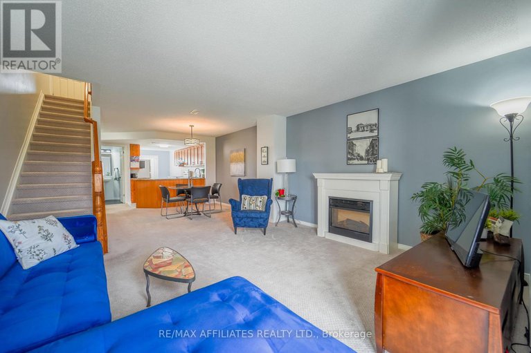 28288908/318-crownridge-drive-n/emerald-meadowstrailwest/ottawa/ontario/K2M3A5_20