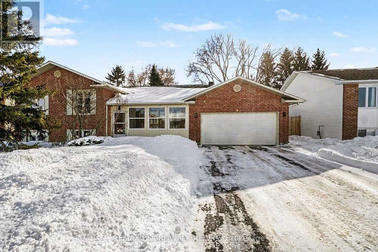 29349073/38-lapointe-boulevard/embrun/russell/ontario/K0A1W0_2