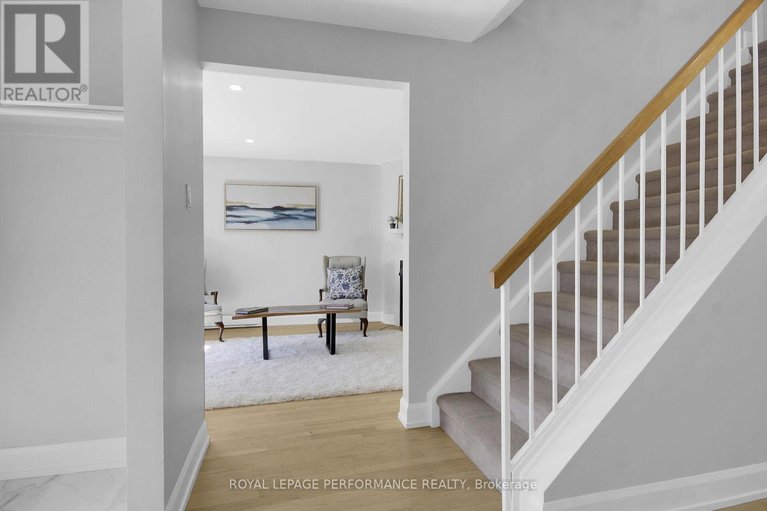 29638875/110-1770-cabaret-lane/fallingbrookpineridge/ottawa/ontario/K4A2G1_7