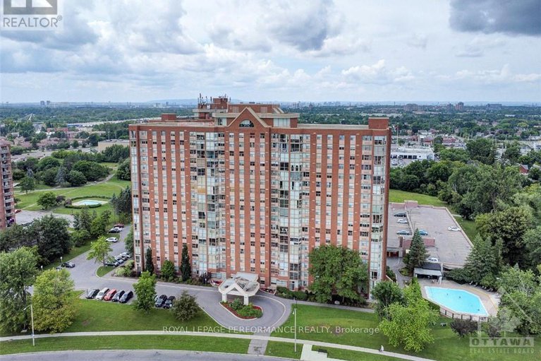 29442866/1209-2760-carousel-crescent/emerald-woodssawmill-creek/ottawa/ontario/K1T2N4_2