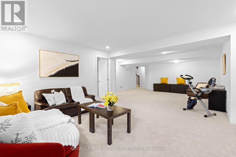 28786279/107-heirloom-street/riverside-southgloucester-glen/ottawa/ontario/K4M0L3_33