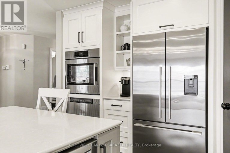 29411595/518-kilburn-street/almonte/mississippi-mills/ontario/K0A1A0_11