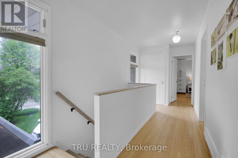 28334651/36-varley-drive/beaverbrook/ottawa/ontario/K2K1G2_29
