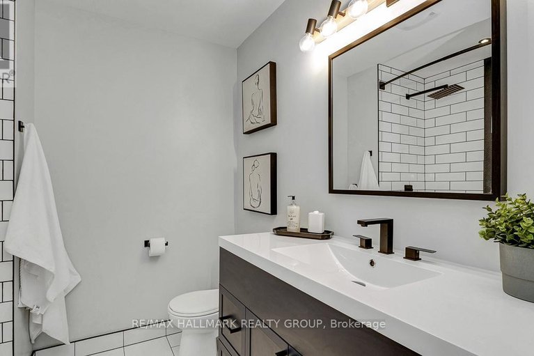 29513772/78-havenhurst-crescent/hunt-club-parkgreenboro/ottawa/ontario/K1T3G5_37