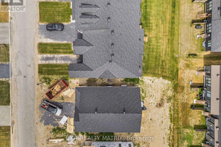 29043427/937-cologne-street/embrun/russell/ontario/K0A1W0_32