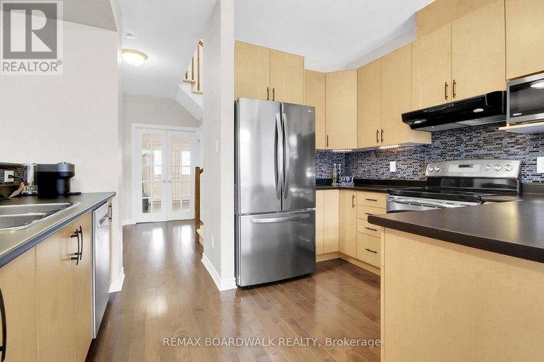 29664465/802-tony-george-street-n/stittsville-north/ottawa/ontario/K2S0R3_9