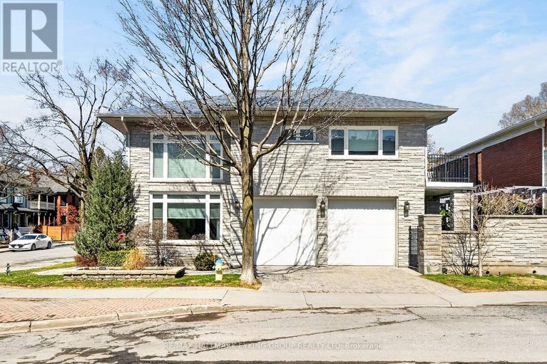 121 Macdonald Street