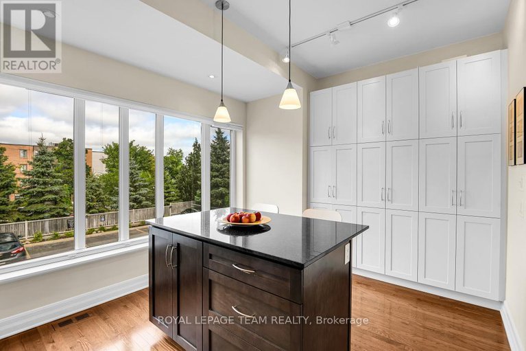 28815595/7-775-richmond-road-n/woodroffe/ottawa/ontario/K2A0G7_22