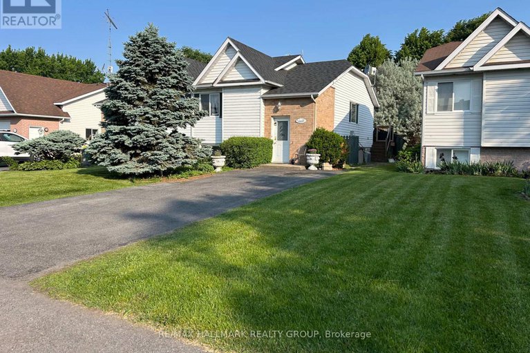 27830152/21255-mc-naughton-court/south-glengarry-lancaster-twp/south-glengarry/ontario/K0C1E0_1
