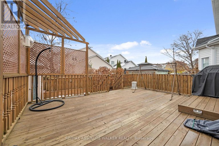 29163669/1662-frenette-street/fallingbrookgardenway-south/ottawa/ontario/K4A4L4_38