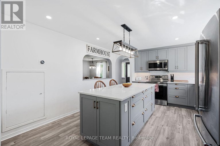 28637618/3242-gendron-road/clarencerockland-twp/clarence-rockland/ontario/K0A2A0_14
