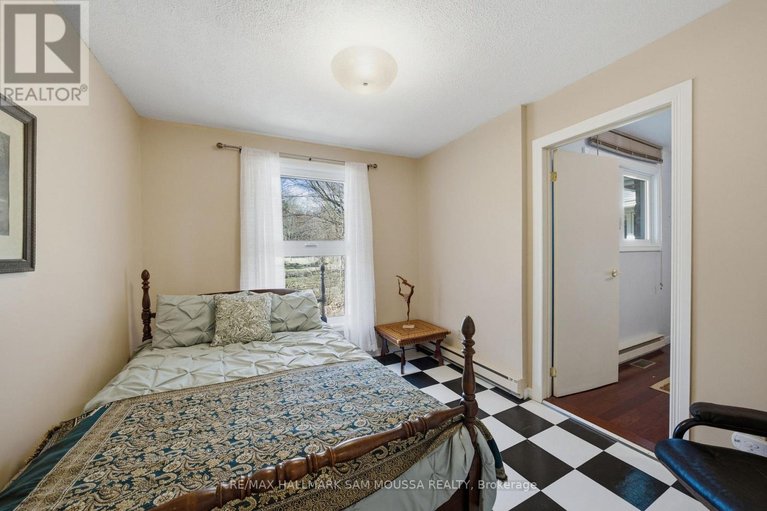 29673245/122-colonel-nicholson-lane/constance-bay/ottawa/ontario/K0A3M0_27