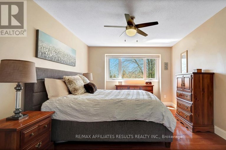 29657877/13-redfox-place/bridlewood/ottawa/ontario/K2M1C8_23