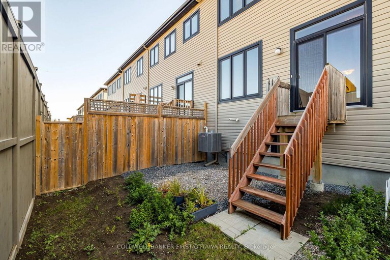 29025241/505-radiant-private/emerald-meadowstrailwest/ottawa/ontario/K2M0M9_31
