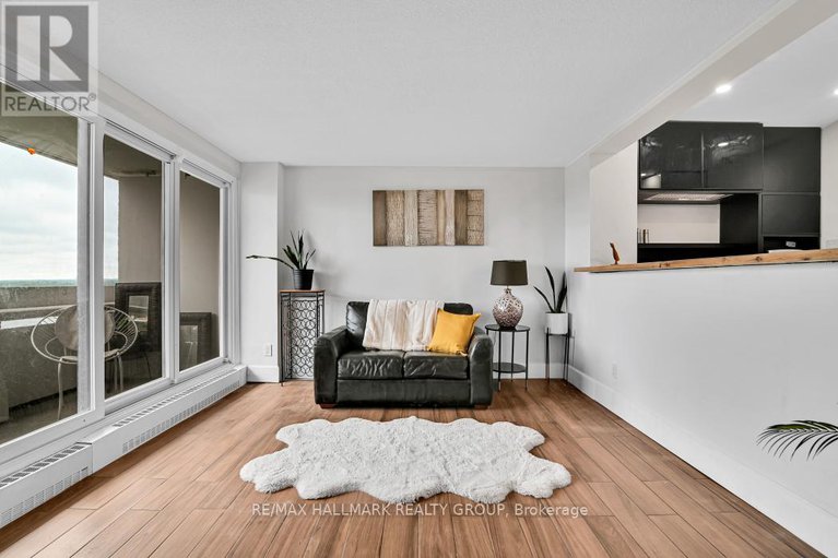 28331296/1808-1081-ambleside-drive/woodroffe/ottawa/ontario/K2B8C8_10