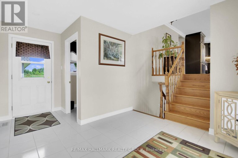 28655668/1721-carsonby-road-e/manotick-south-to-roger-stevens/ottawa/ontario/K0A2E0_11
