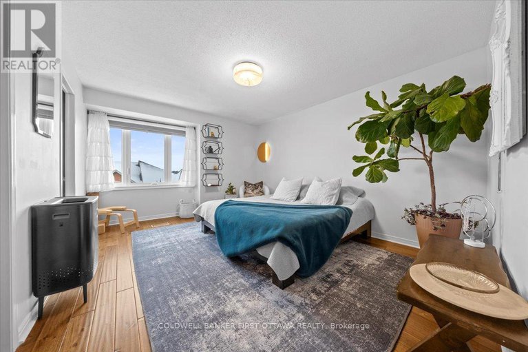 29161432/31-glenhaven-pvt/brookfield-gardens/ottawa/ontario/K1V2B2_23