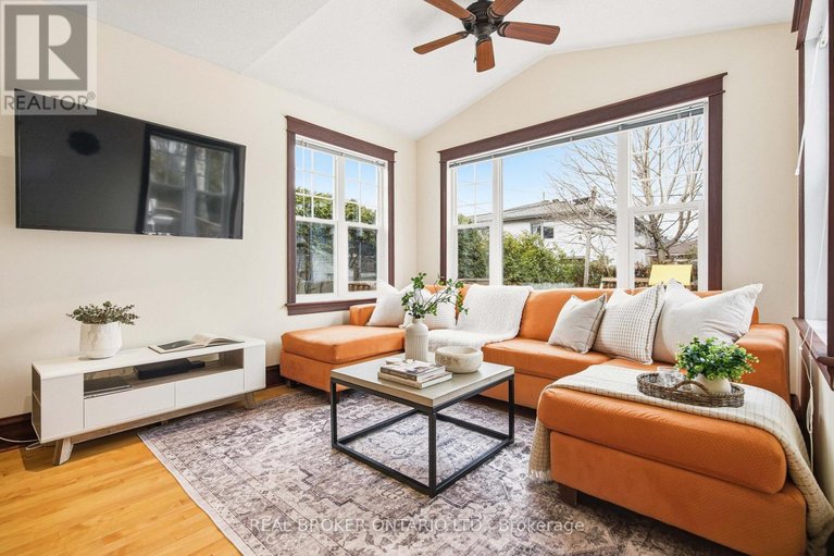 29601984/496-hartleigh-avenue/woodroffe/ottawa/ontario/K2B5J6_17