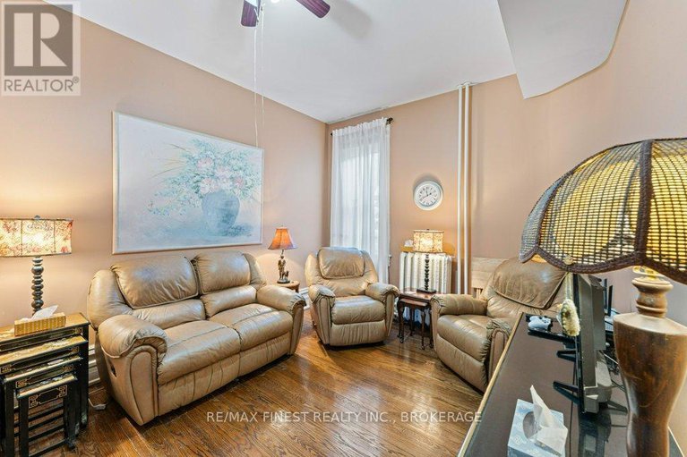28419841/144-prescott-street/kemptville/north-grenville/ontario/K0G1J0_17