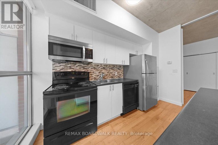 29579530/201-179-george-street/lower-townbyward-market/ottawa/ontario/K1N1J8_10