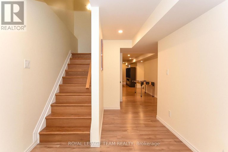 28510374/3519-woodroffe-avenue/strandherd/ottawa/ontario/K2G7A7_39