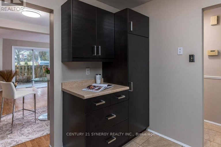 29610480/16-71-clarkson-crescent/katimavik/ottawa/ontario/K2L3C9_14