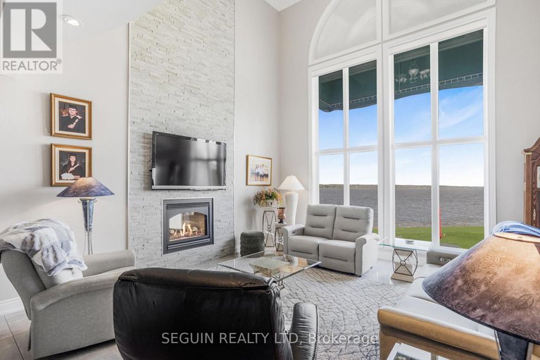 29109676/3519-front-road/east-hawkesbury-twp/east-hawkesbury/ontario/K6A2R2_15