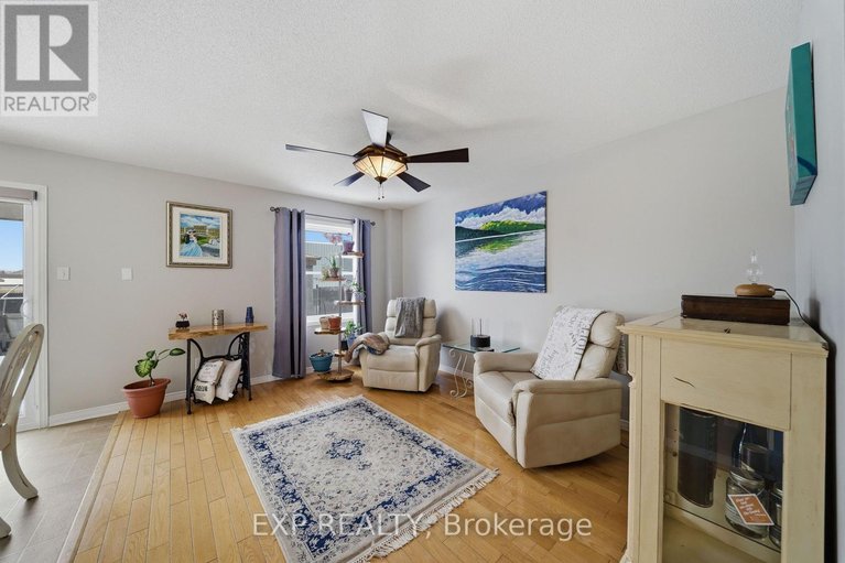 29466998/296-bonavista-street/town-of-rockland/clarence-rockland/ontario/K4K1N8_11