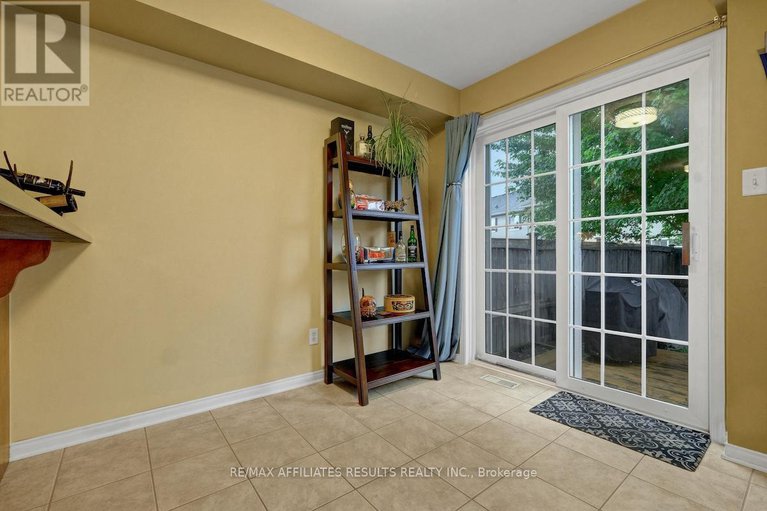 28577158/310-silbrass-private/stonebridge/ottawa/ontario/K2J5M5_18