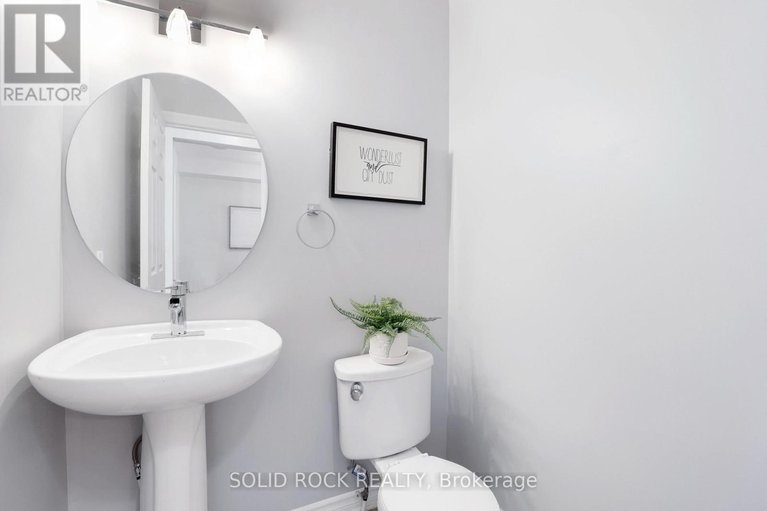 29434004/62-evelyn-powers-private-n/stittsville-south/ottawa/ontario/K2S0E1_7