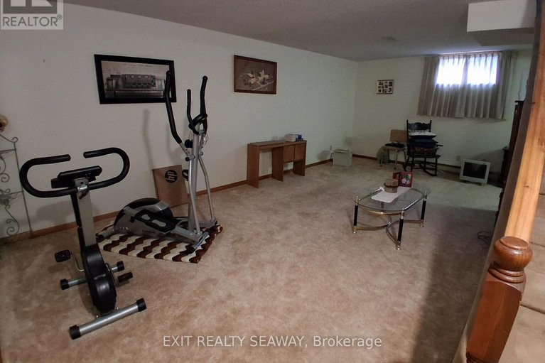 29541382/5514-county-road-16-road-n/iroquois/south-dundas/ontario/K0E1K0_24