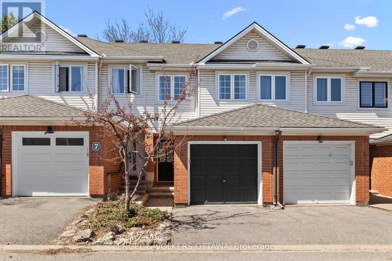 29670402/9-festive-private/central-park/ottawa/ontario/K2C4A1_1