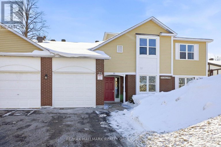 29368806/d-39-stonehaven-drive/bridlewood/ottawa/ontario/K2M1E3_2