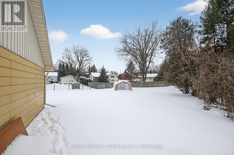 29298212/1494-meadow-drive/greely/ottawa/ontario/K4P1B1_38