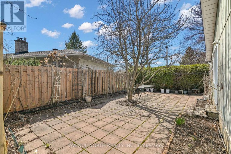 29653948/980-wiseman-crescent/riverside-park/ottawa/ontario/K1V8J4_37