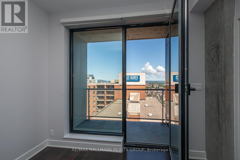 29339652/1905-20-daly-avenue/sandy-hill/ottawa/ontario/K1N0C6_18