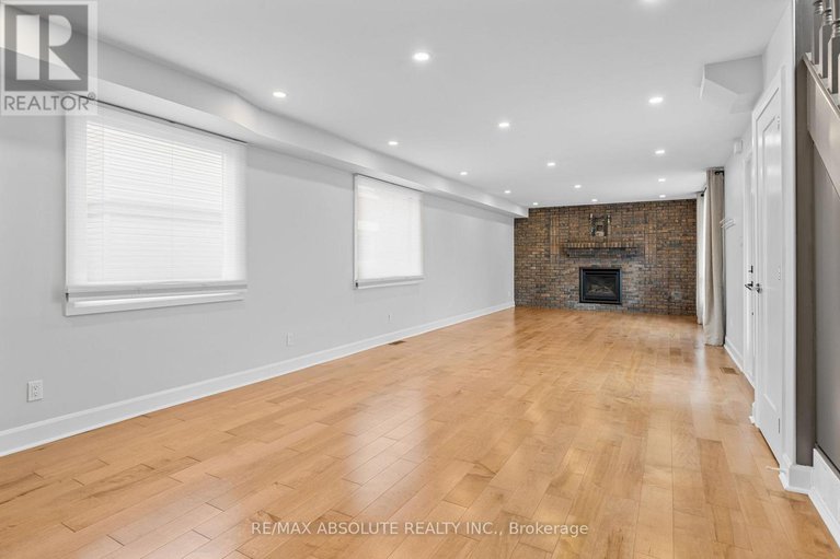 29124696/121-evelyn-avenue/ottawa-east/ottawa/ontario/K1S5K1_18