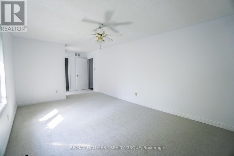 28925321/1020-grenon-avenue/fairfield-heights/ottawa/ontario/K2B8L8_20