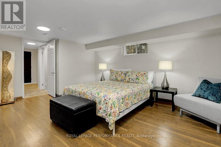 29629376/86-west-presland-road/overbrook/ottawa/ontario/K1K2C3_34