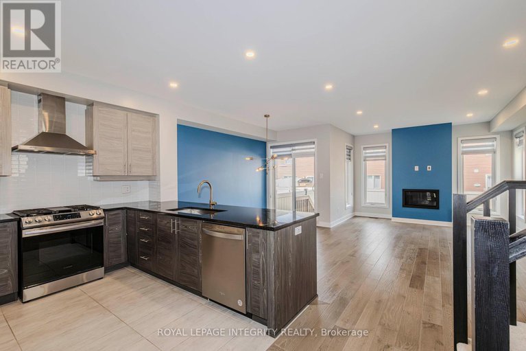 28598493/710-twist-way/emerald-meadowstrailwest/ottawa/ontario/K2V0M8_8