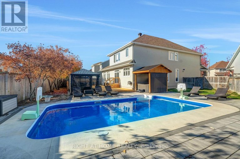 29069269/211-denali-way/stittsville-north/ottawa/ontario/K2S0N1_45