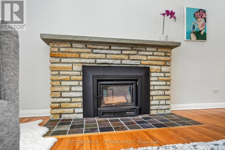 29515189/499-neighbourhood-way/riverview-park/ottawa/ontario/K1G0J3_9