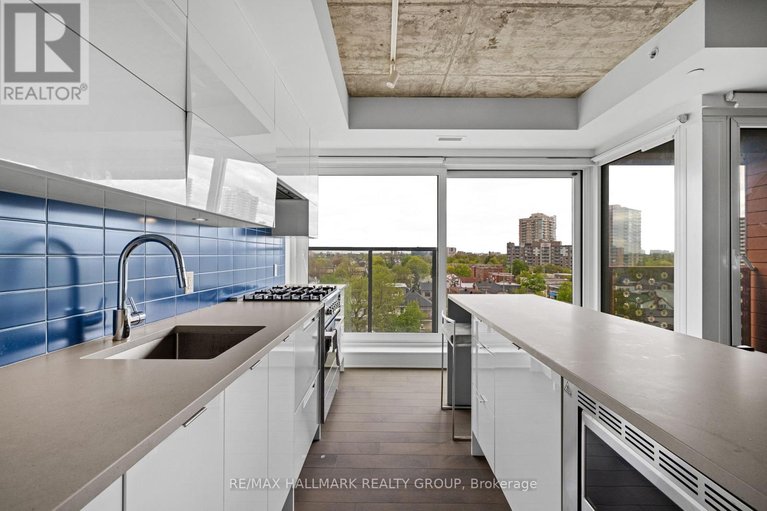 29641679/607-135-barrette-street/vanier/ottawa/ontario/K1L7Z9_13