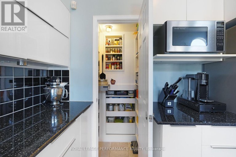 28567960/9-maple-park-private/upper-hunt-club/ottawa/ontario/K1T4A6_12