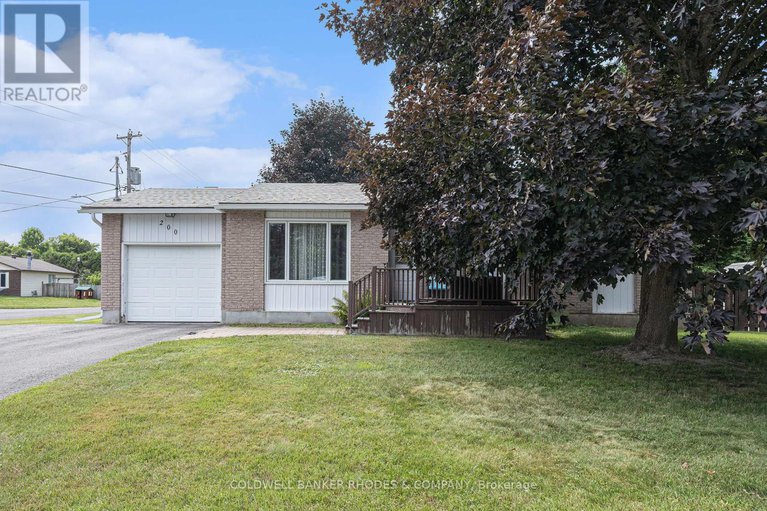 28642747/200-grace-avenue/village-of-russell/russell/ontario/K4R1B4_1