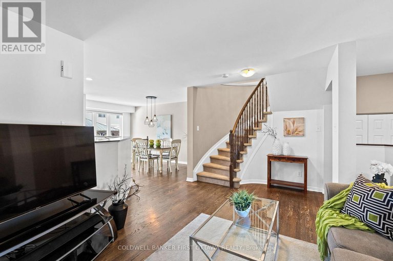 28656306/280-applecross-crescent/morgans-grantsouth-march/ottawa/ontario/K2K0C4_6