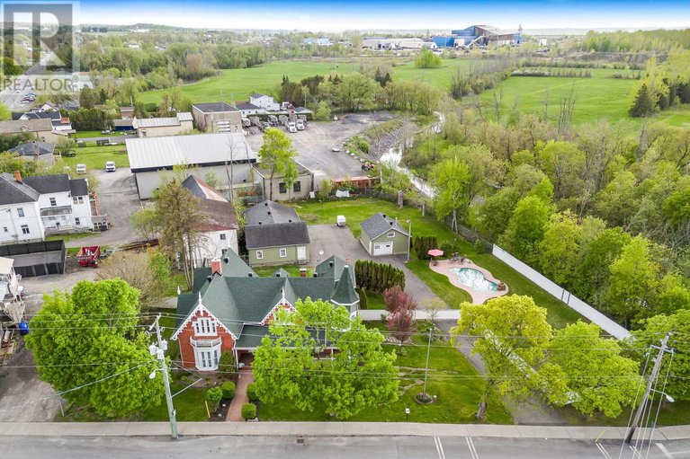 28327080/8-john-street/lorignal/champlain/ontario/K0B1K0_46