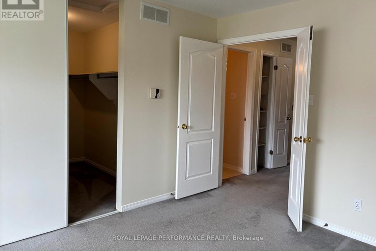 28322403/6-6183-red-willow-drive/chapel-hill/ottawa/ontario/K1C7J1_15